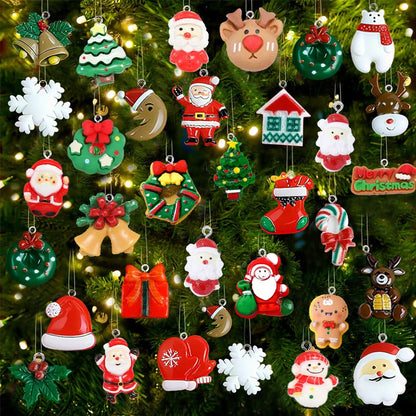 20/30pcs mini DIY Christmas Keychains Christmas Tree Ornaments Resin Miniaturess for Craft Christmas Decor